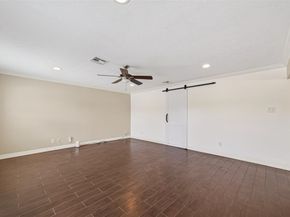 2010 Spillers Lane, Houston TX 77043