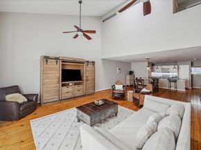 6111 Gehring Street, Houston TX 77021