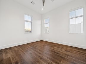 1430 Lake Pointe Parkway, Sugar Land TX 77478