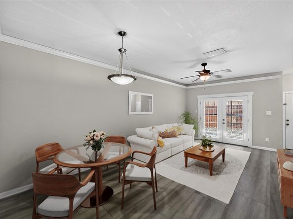 9803 Club Creek Drive 169, Houston TX 77036