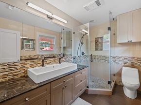 1911 Harold Street, Houston TX 77098
