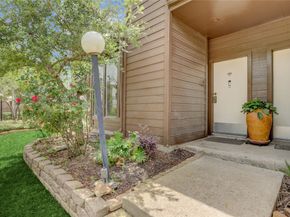 8020 Braesmain Drive 1806, Houston TX 77025