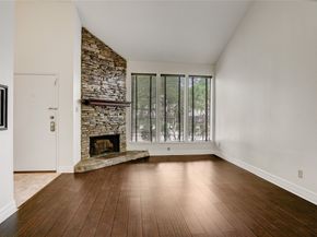 8020 Braesmain Drive 1806, Houston TX 77025