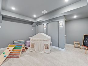 118 N Winter Sunrise Circle, The Woodlands TX 77375