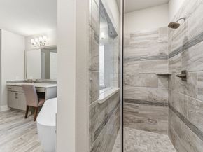 118 N Winter Sunrise Circle, The Woodlands TX 77375