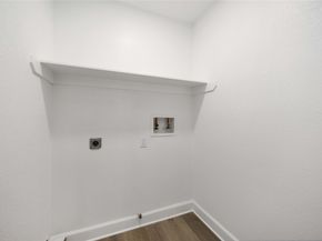 11302 White Gate Lane, Houston TX 77067