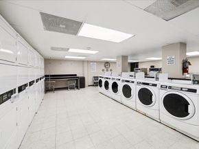 2016 Main Street 2417, Houston TX 77002