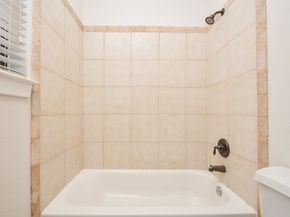 2422 Navigation Boulevard A, Houston TX 77003