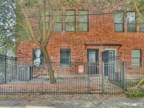 2422 Navigation Boulevard A, Houston TX 77003