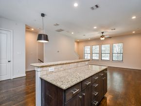 2422 Navigation Boulevard A, Houston TX 77003