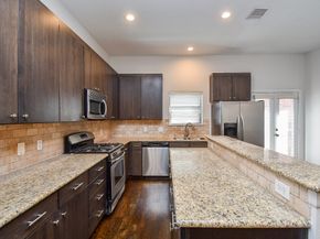 2422 Navigation Boulevard A, Houston TX 77003