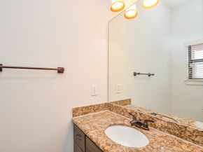 2422 Navigation Boulevard A, Houston TX 77003