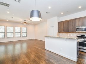 2422 Navigation Boulevard A, Houston TX 77003