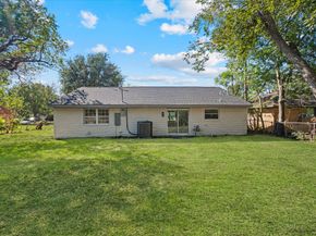 5531 Elm Tree Drive, Houston TX 77048