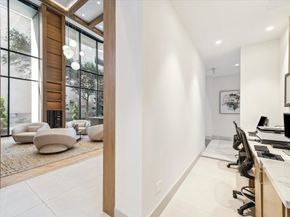 1701 Hermann Drive Drive 27CE, Houston TX 77004