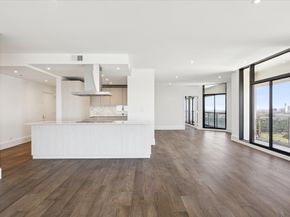 1701 Hermann Drive Drive 27CE, Houston TX 77004