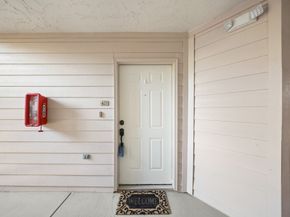 8051 Bay Branch Drive 421, The Woodlands TX 77382