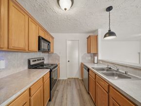 8051 Bay Branch Drive 421, The Woodlands TX 77382