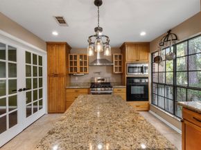 23 Eagle Rock Pl Place, The Woodlands TX 77381