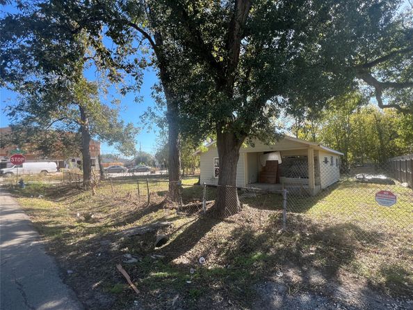 7996 Boy Street, Houston TX 77028