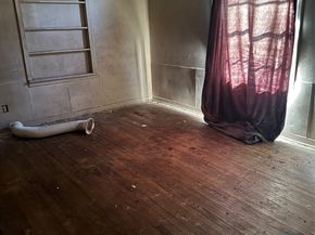 5325 Longmeadow Street, Houston TX 77033