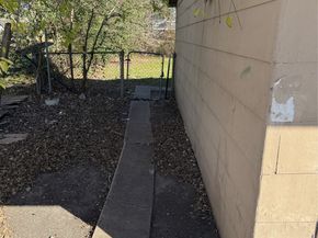 5325 Longmeadow Street, Houston TX 77033