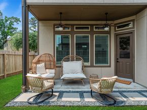 5110 W Lacey Garden Loop, Houston TX 77018