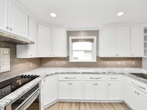 839 Longview Drive, Sugar Land TX 77478
