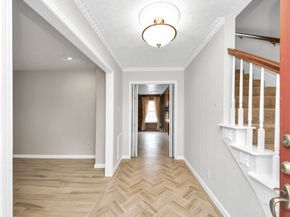 839 Longview Drive, Sugar Land TX 77478