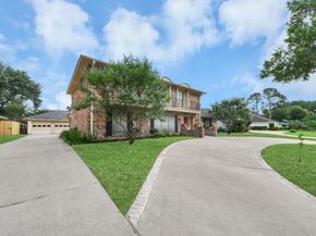 839 Longview Drive, Sugar Land TX 77478