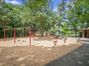 241 W Tupelo Green Circle, Spring TX 77389