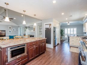 6134 Wigton Drive, Houston TX 77096