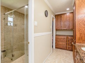 6134 Wigton Drive, Houston TX 77096
