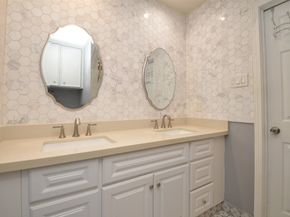 5834 Ludington Drive, Houston TX 77035