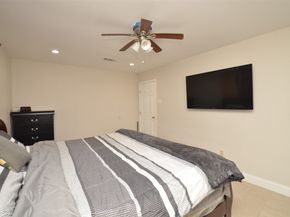 5834 Ludington Drive, Houston TX 77035