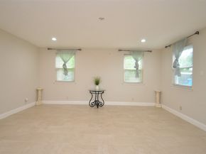 5834 Ludington Drive, Houston TX 77035