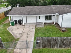 5103 Willow Glen Drive, Houston TX 77033