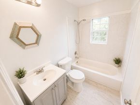 5103 Willow Glen Drive, Houston TX 77033