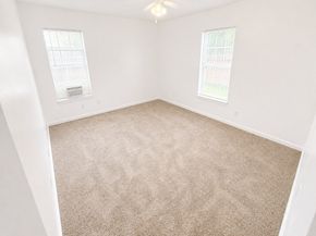 5103 Willow Glen Drive, Houston TX 77033
