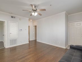6289 Wilcrest Drive 5203, Houston TX 77072
