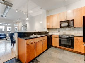 1901 Post Oak Boulevard 2219, Houston TX 77056