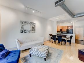 1901 Post Oak Boulevard 2219, Houston TX 77056