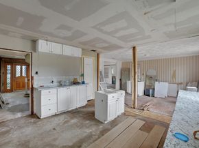 4119 Fernwood Drive, Houston TX 77021