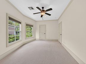 2400 Avalon Place, Houston TX 77019