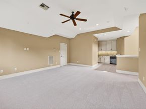 2400 Avalon Place, Houston TX 77019