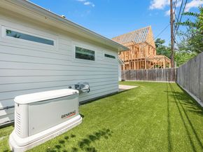 1451 Cheshire Lane, Houston TX 77018