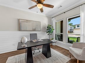 1451 Cheshire Lane, Houston TX 77018
