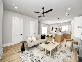 1104 Mansfield Street E, Houston TX 77091