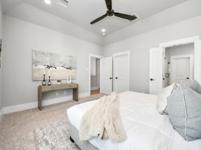 1104 Mansfield Street E, Houston TX 77091