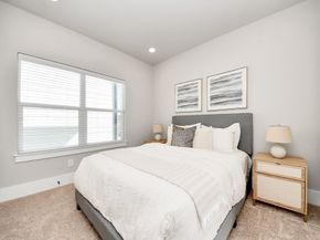 1104 Mansfield Street E, Houston TX 77091